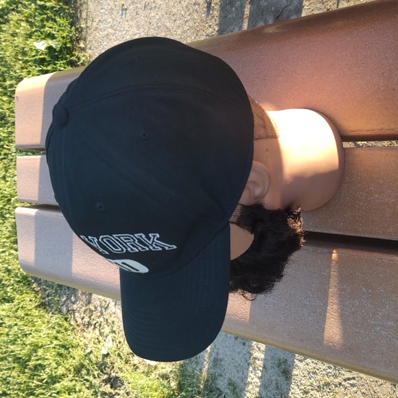 Polo Ralph Lauren Men’s NEW YORK 711 Fitted Baseball Hat  Cap Black, Size L - Picture 3 of 9